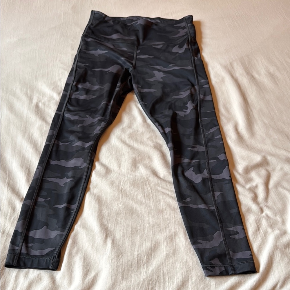 Athleta Women’s Camouflage Leggings